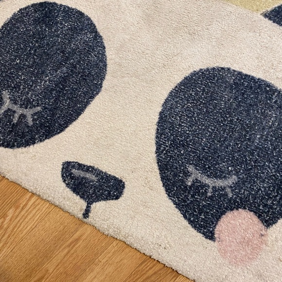 Panda 🐼 Rug - Picture 3 of 6